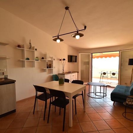 Апартаменты Route 25 - Cavoli - Vista Mare, Con Clima, Terrazza E Posto Auto Spiaggia di Cavoli Экстерьер фото
