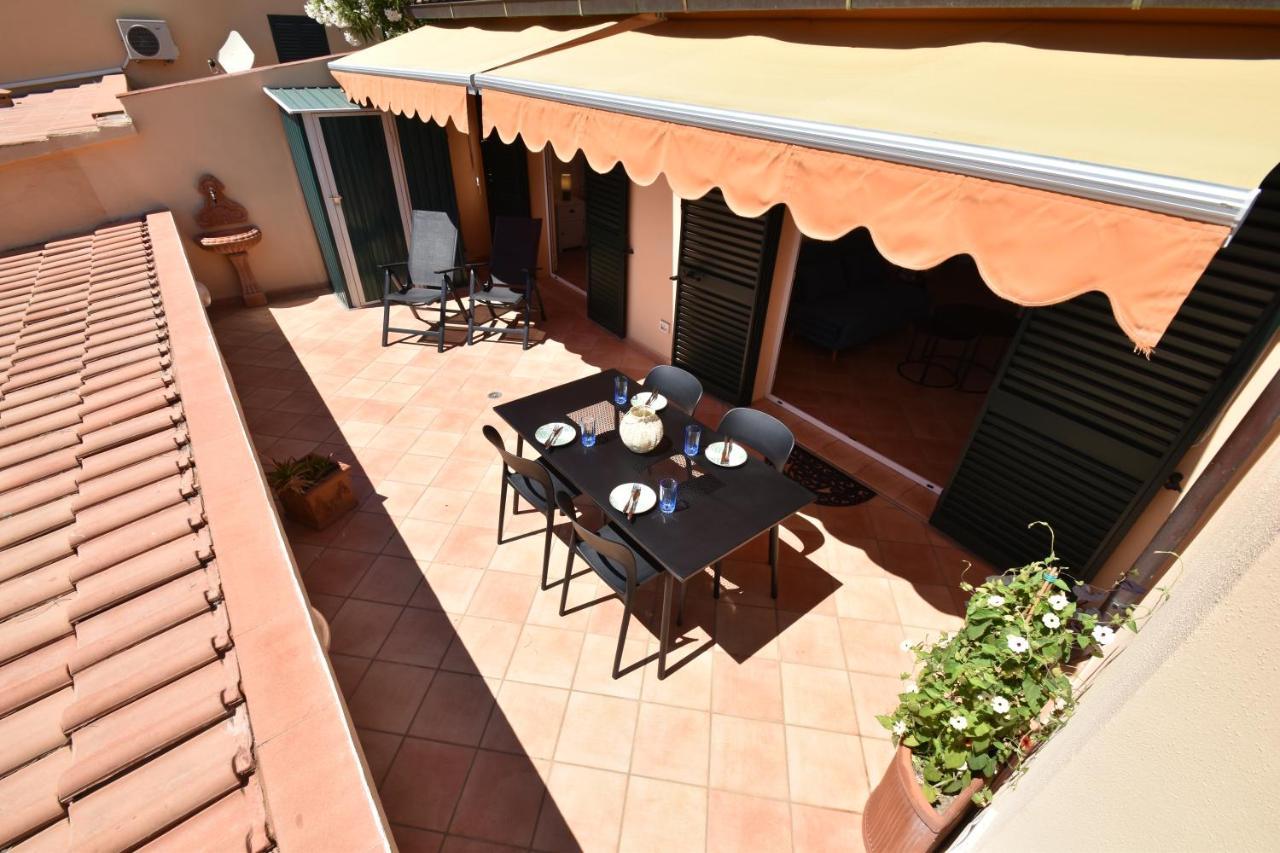Апартаменты Route 25 - Cavoli - Vista Mare, Con Clima, Terrazza E Posto Auto Spiaggia di Cavoli Экстерьер фото